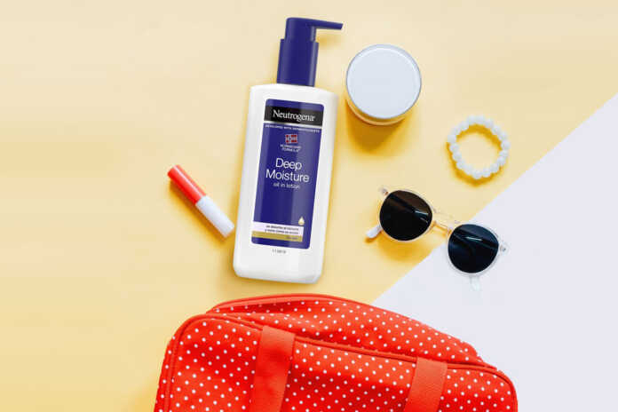 Neutrogena Deep Moisture Oil in Lotion visual