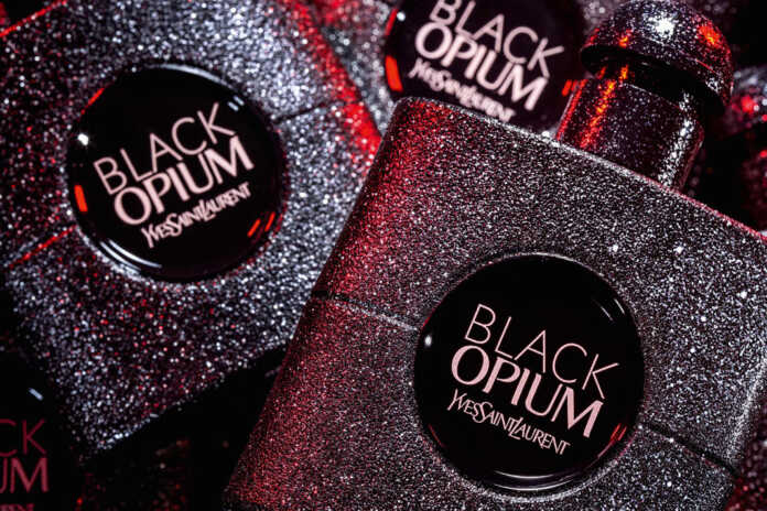 Black Opium Extreme visual