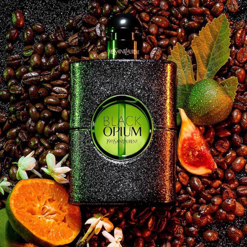 Black Opium Illicit Green contains